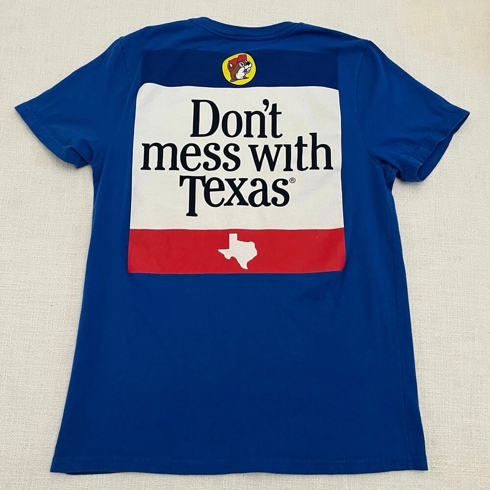 Buc-ees Dont Mess With Texas T-Shirt Mens Medium M Blue Gas Station Short Sleeve